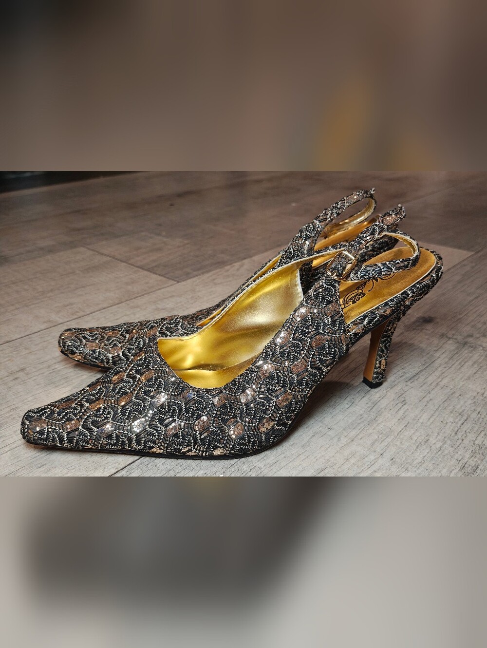 🖤✨Vintage Y2K Wild Rose Black Silver & Gold Metallic Sequin Slingback Heels🖤✨